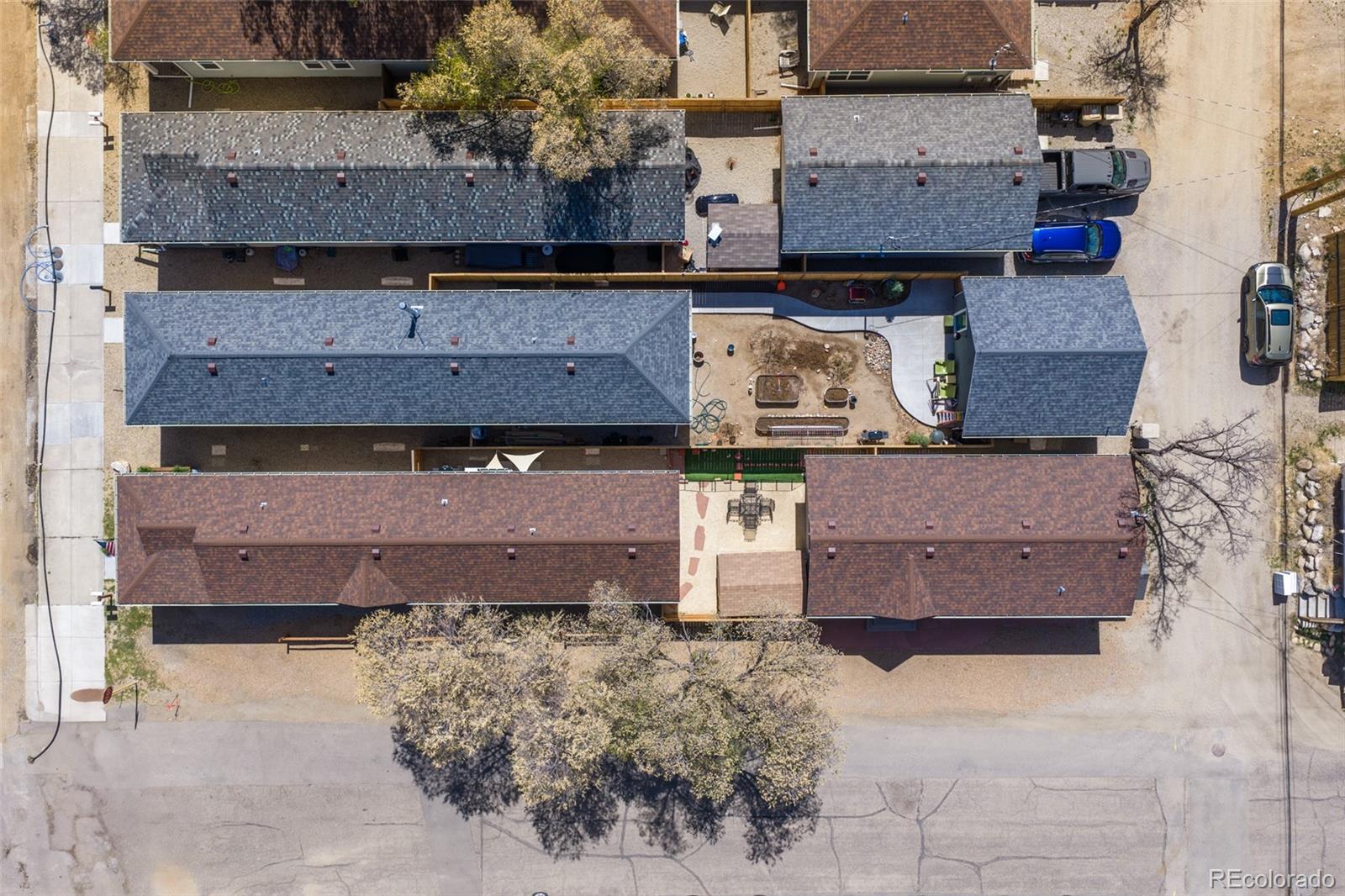 849 W First Street