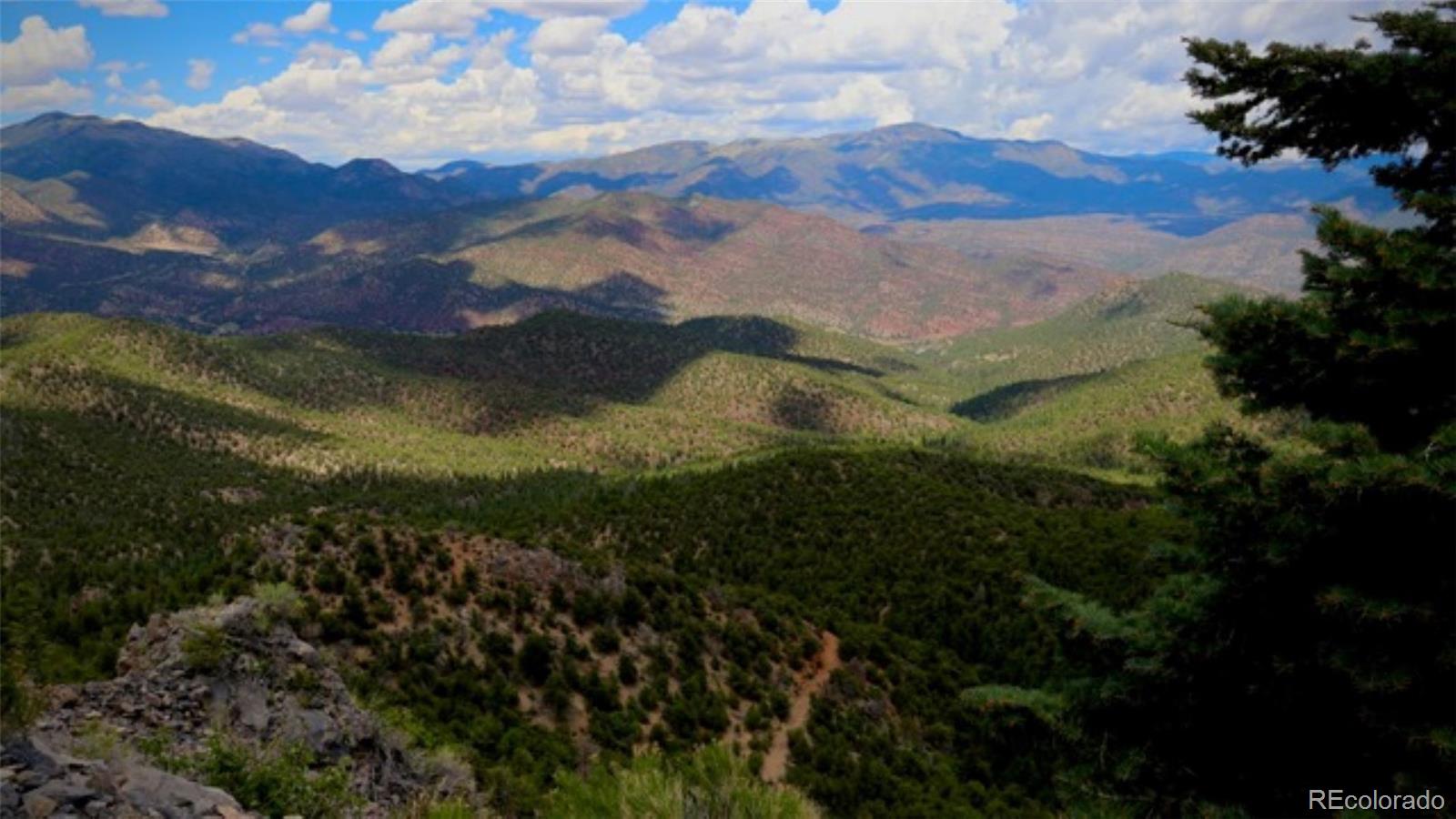000 Box Canyon