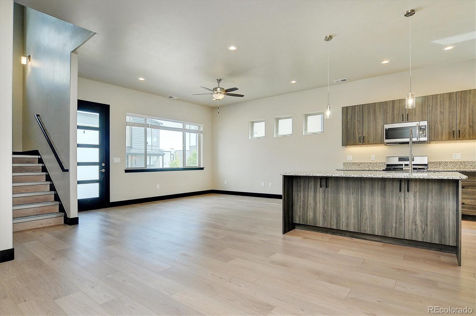 1135 Agate Lane