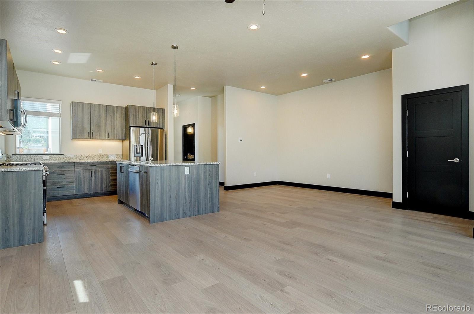 1135 Agate Lane