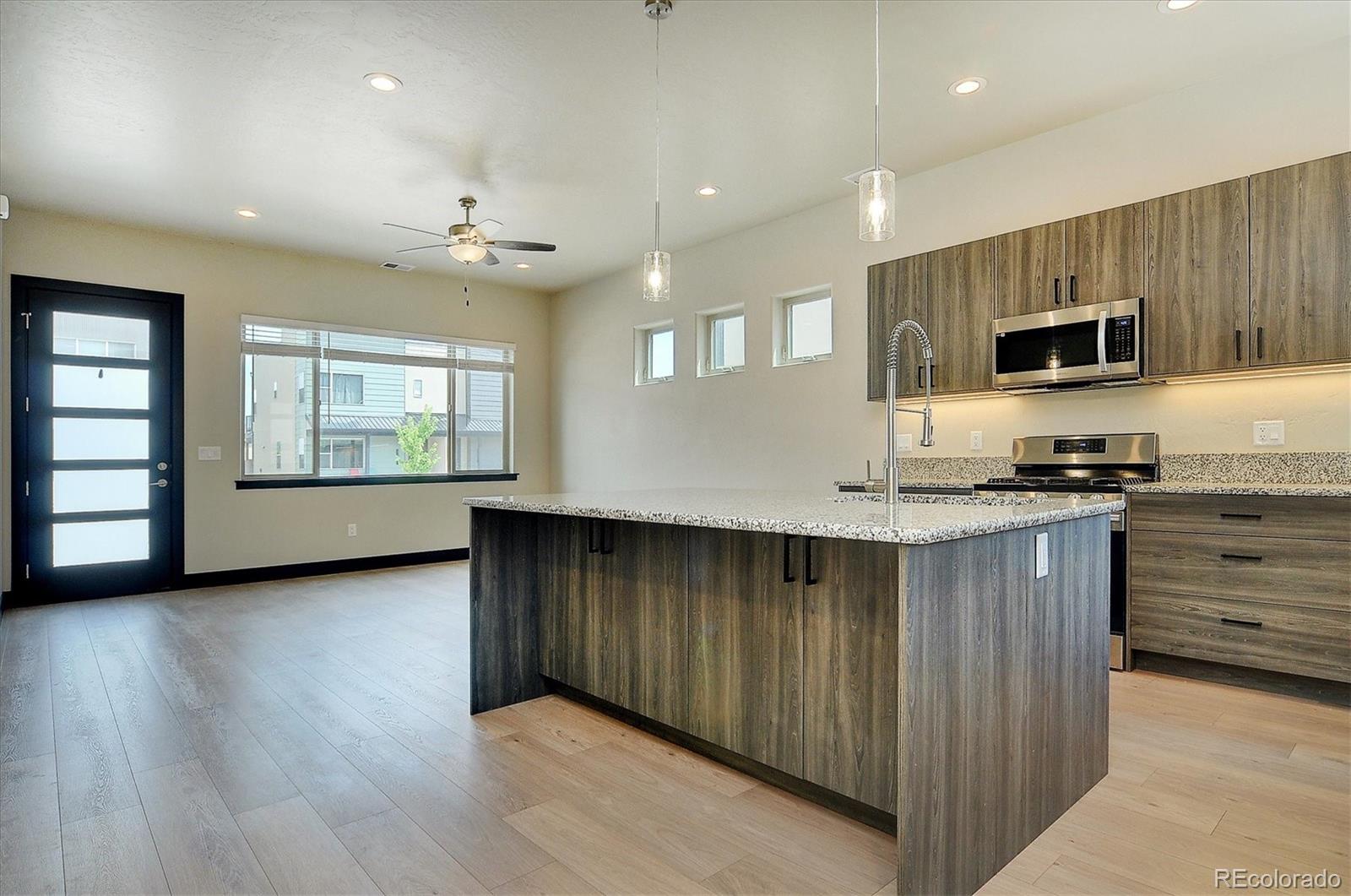 1135 Agate Lane