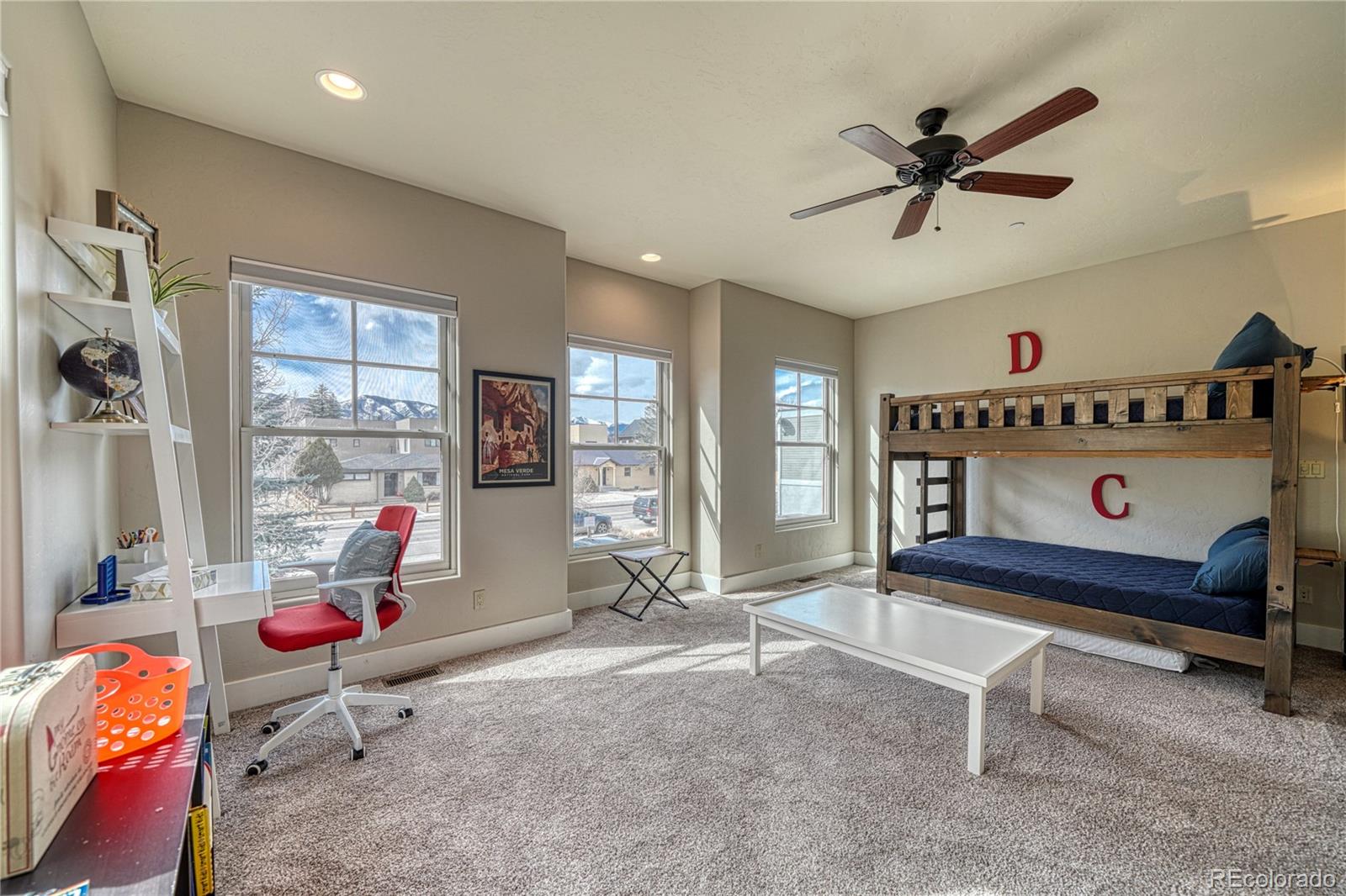 536 E First Street Unit: O