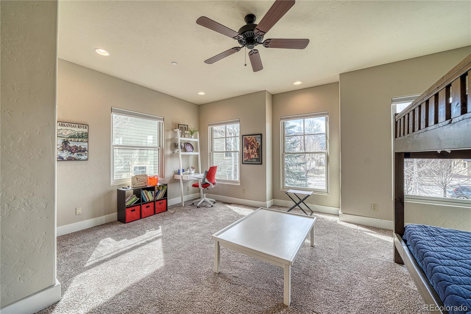 536 E First Street Unit: O