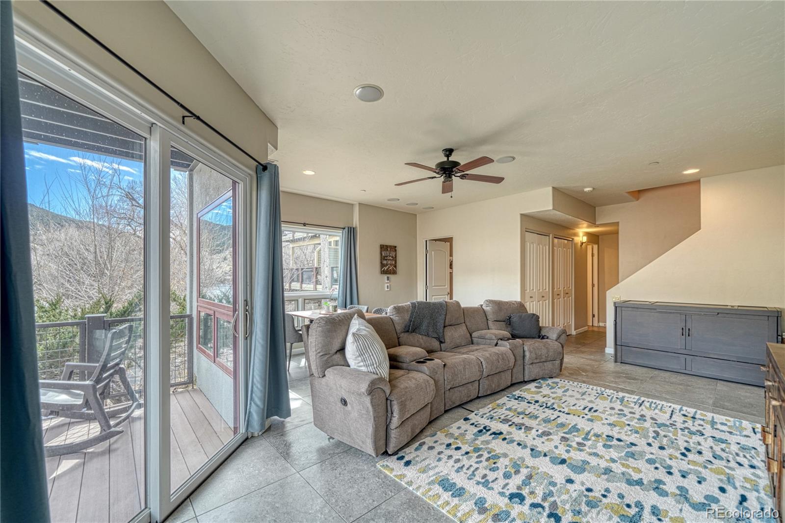 536 E First Street Unit: O