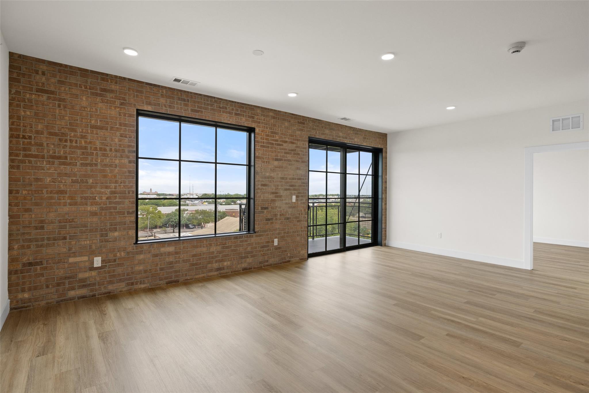 4315 S Congress Ave # 532