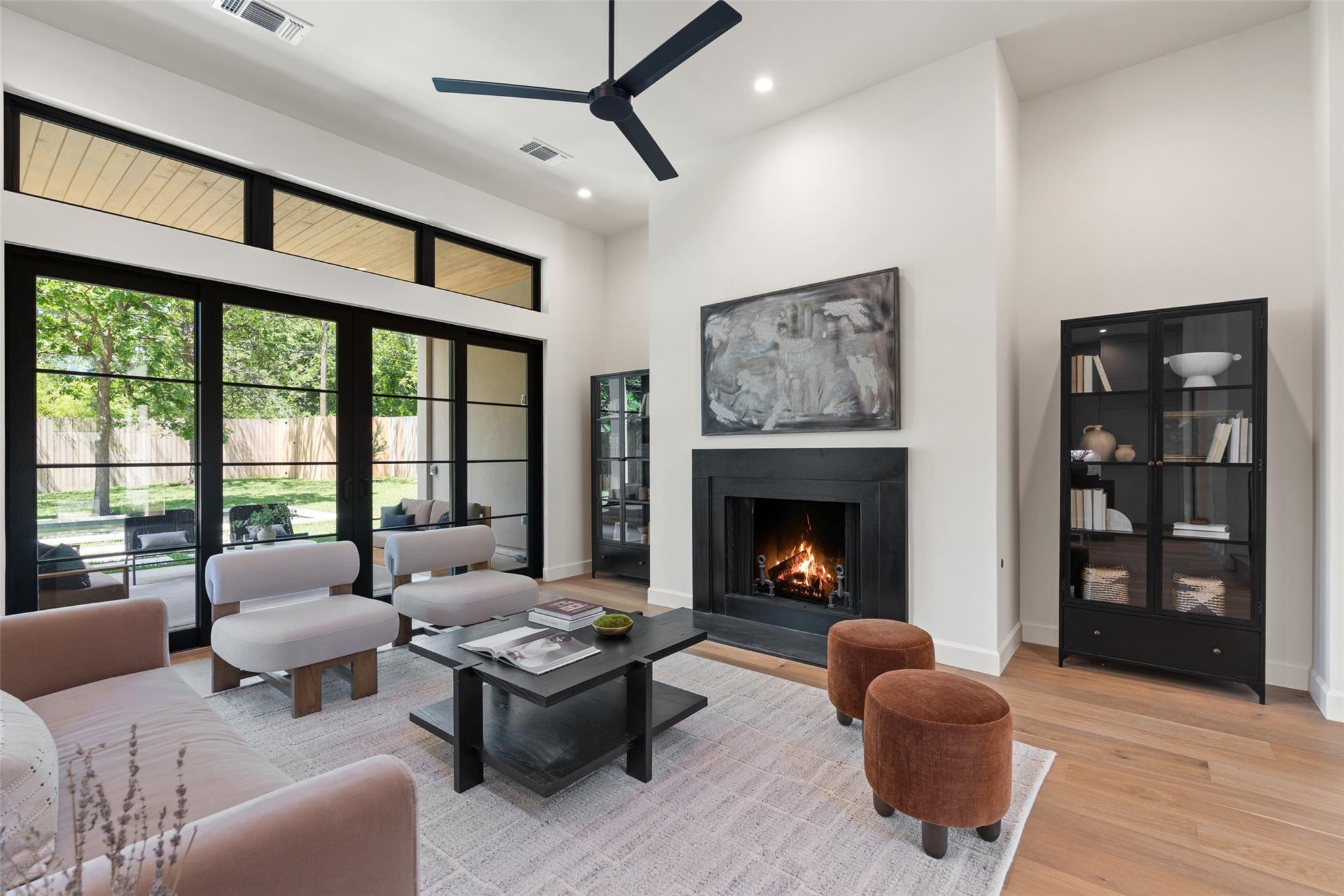 5218 Valley Oak DR