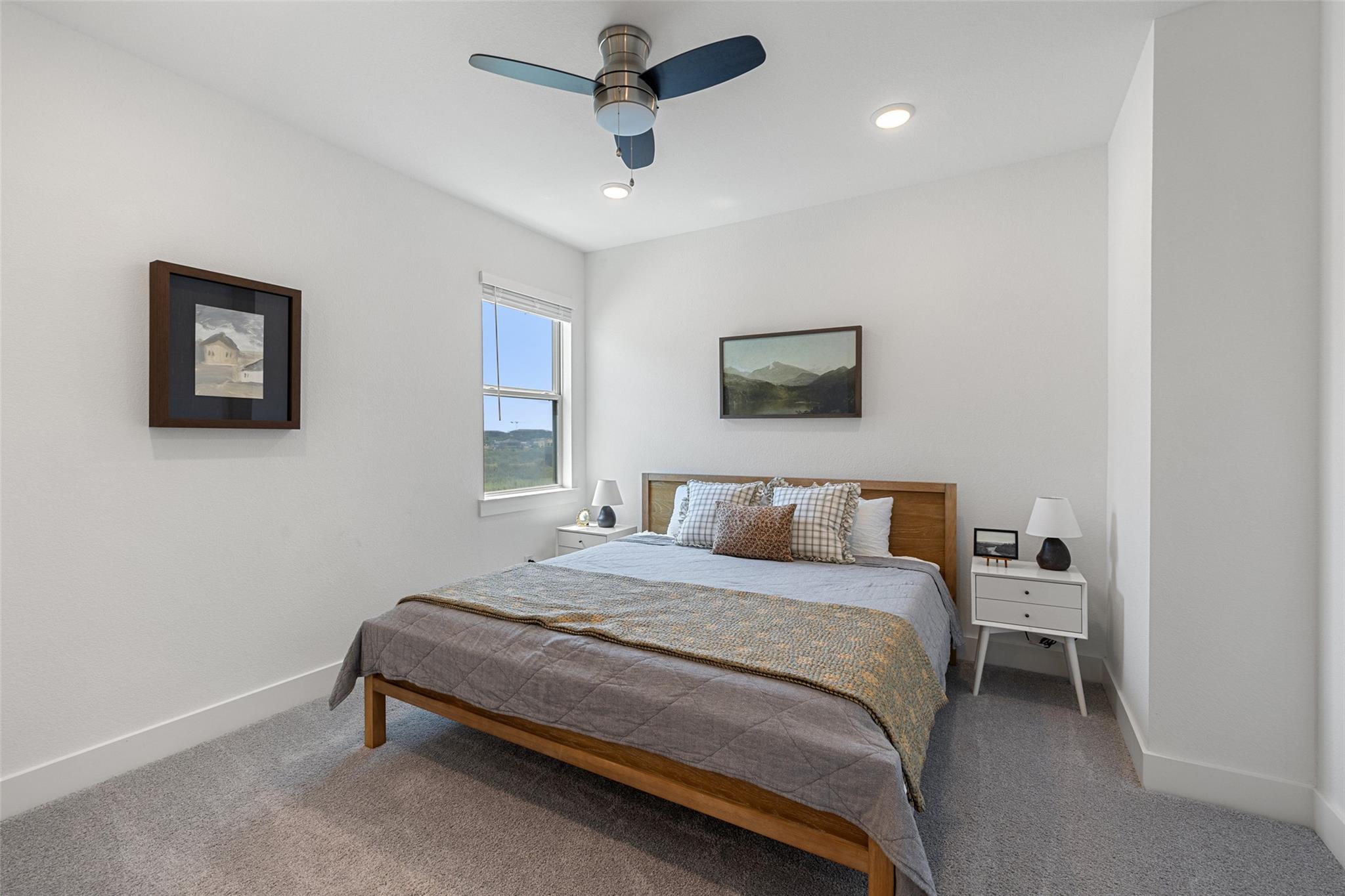 2324 Giona PL