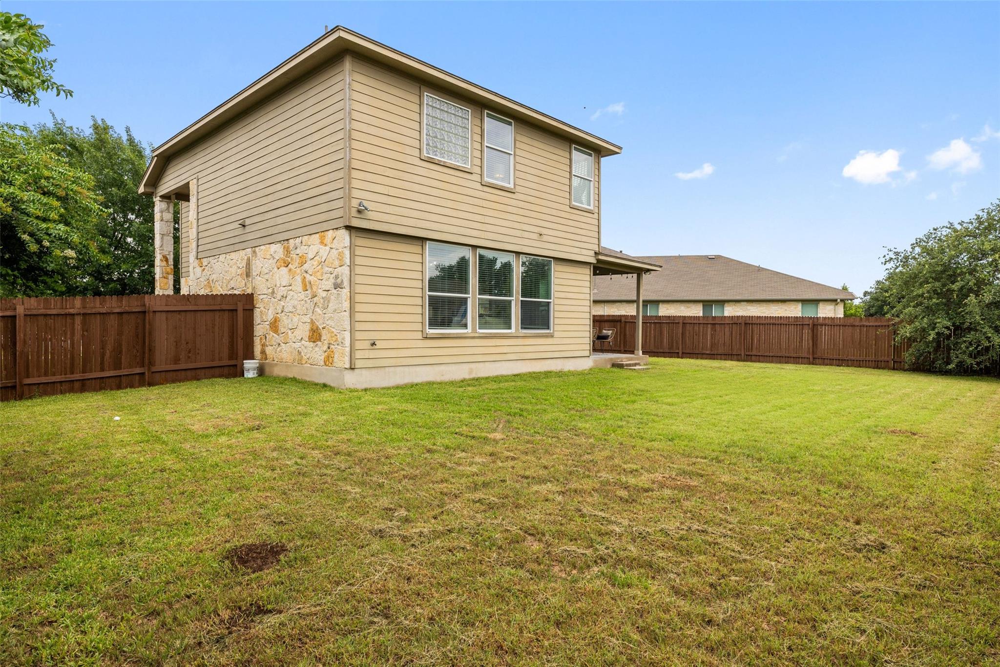 11304 Running Brush LN