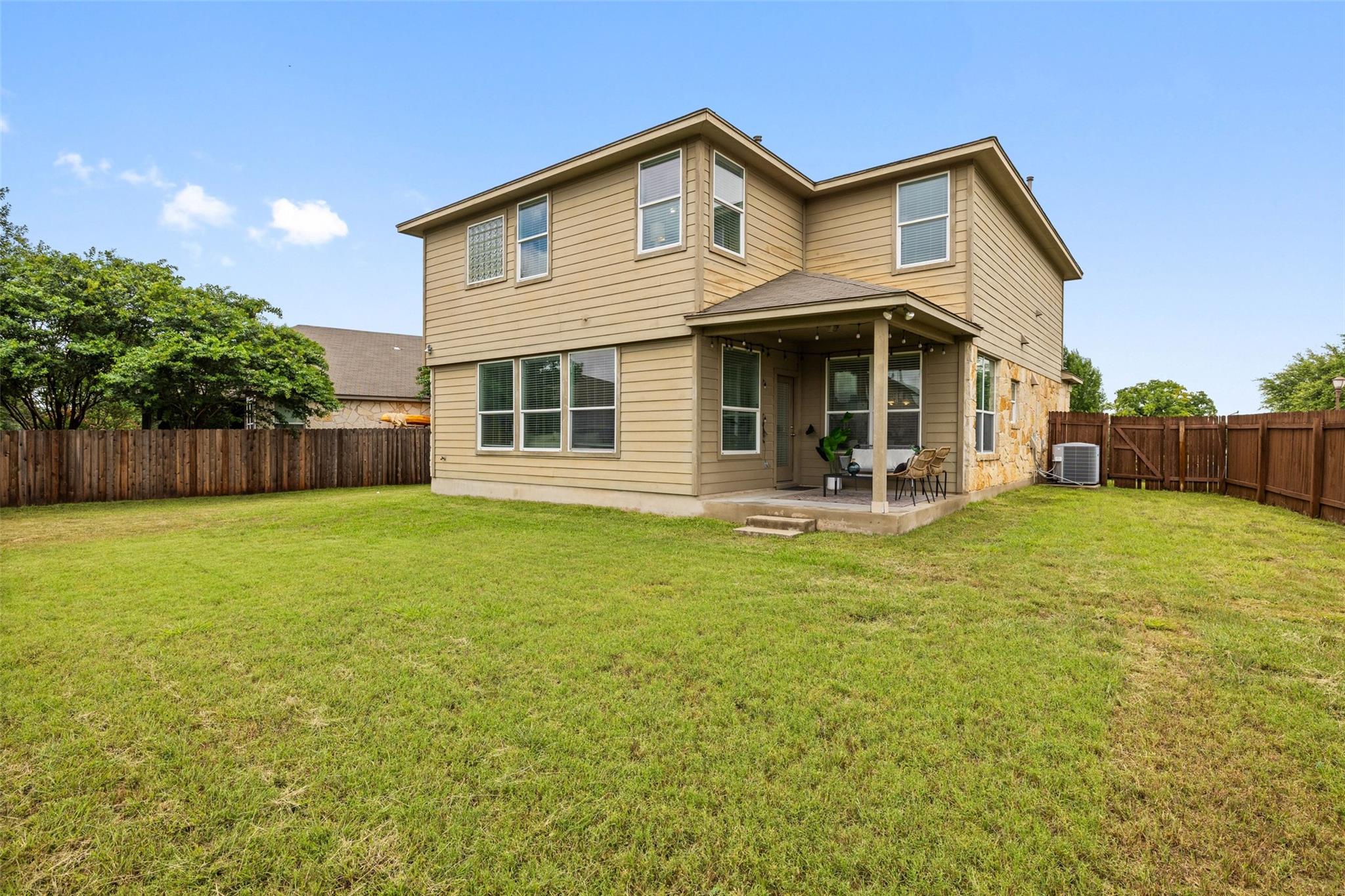 11304 Running Brush LN