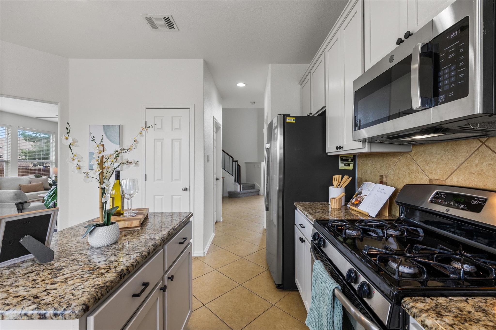 11304 Running Brush LN