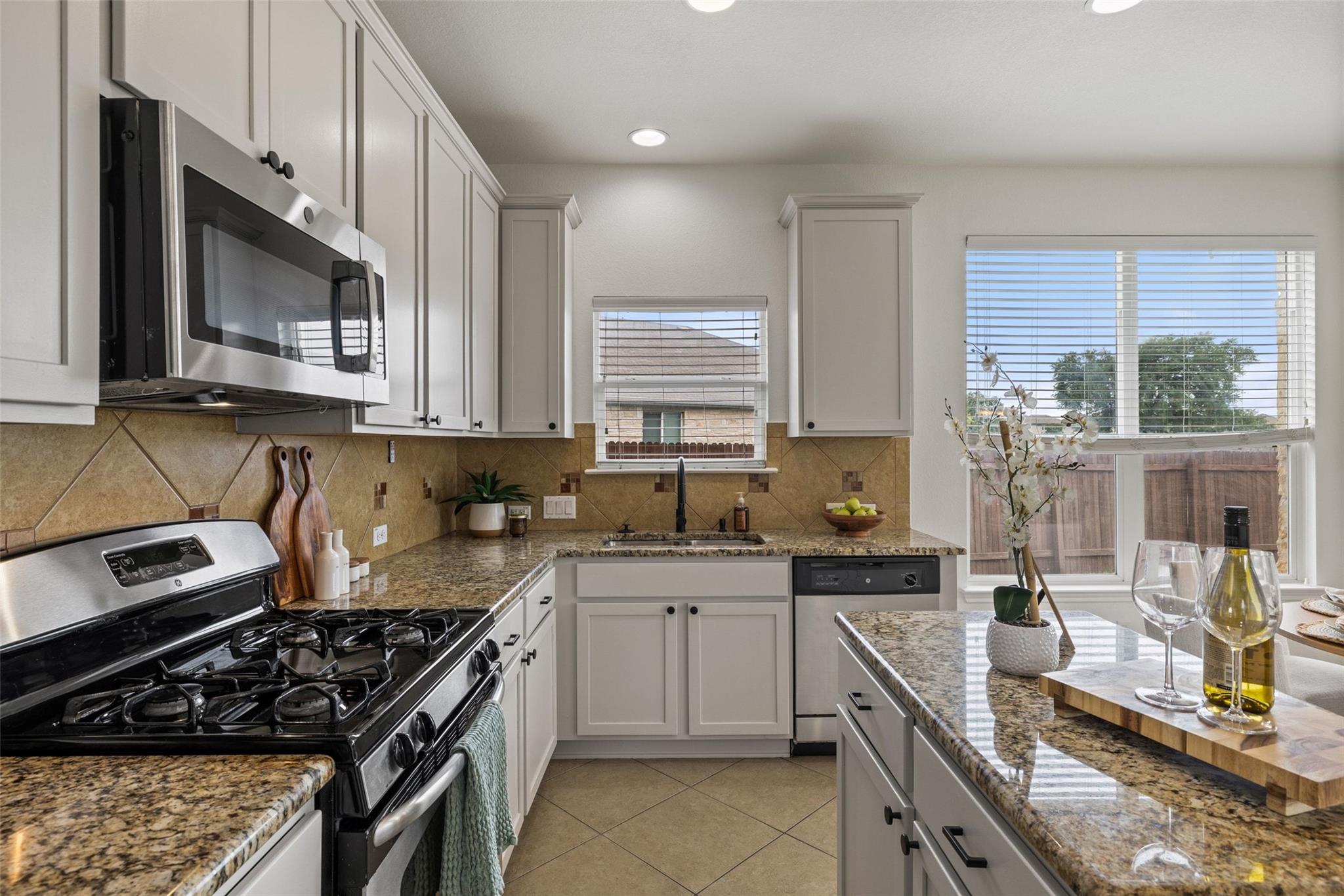 11304 Running Brush LN