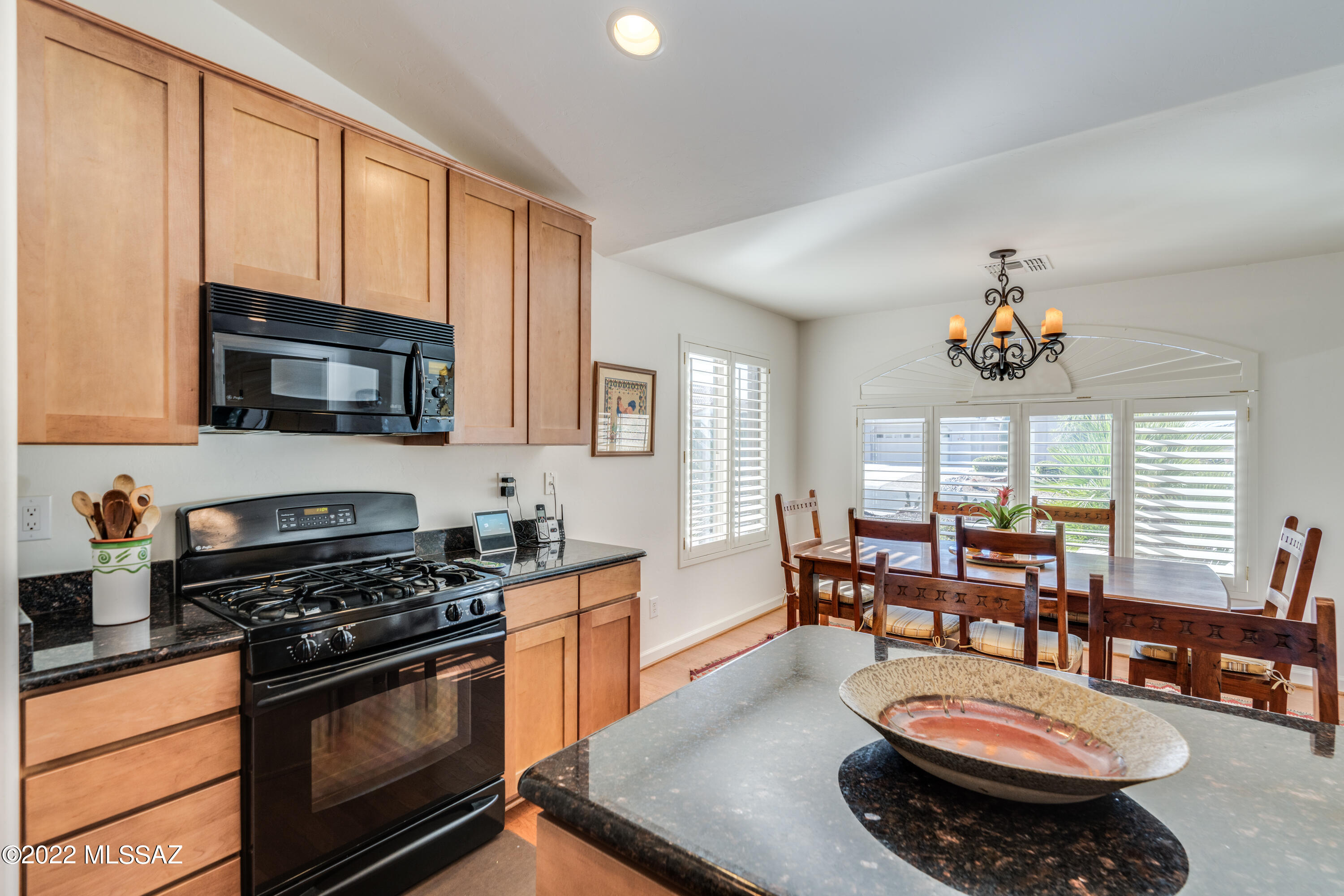 762 N Alexis Loop