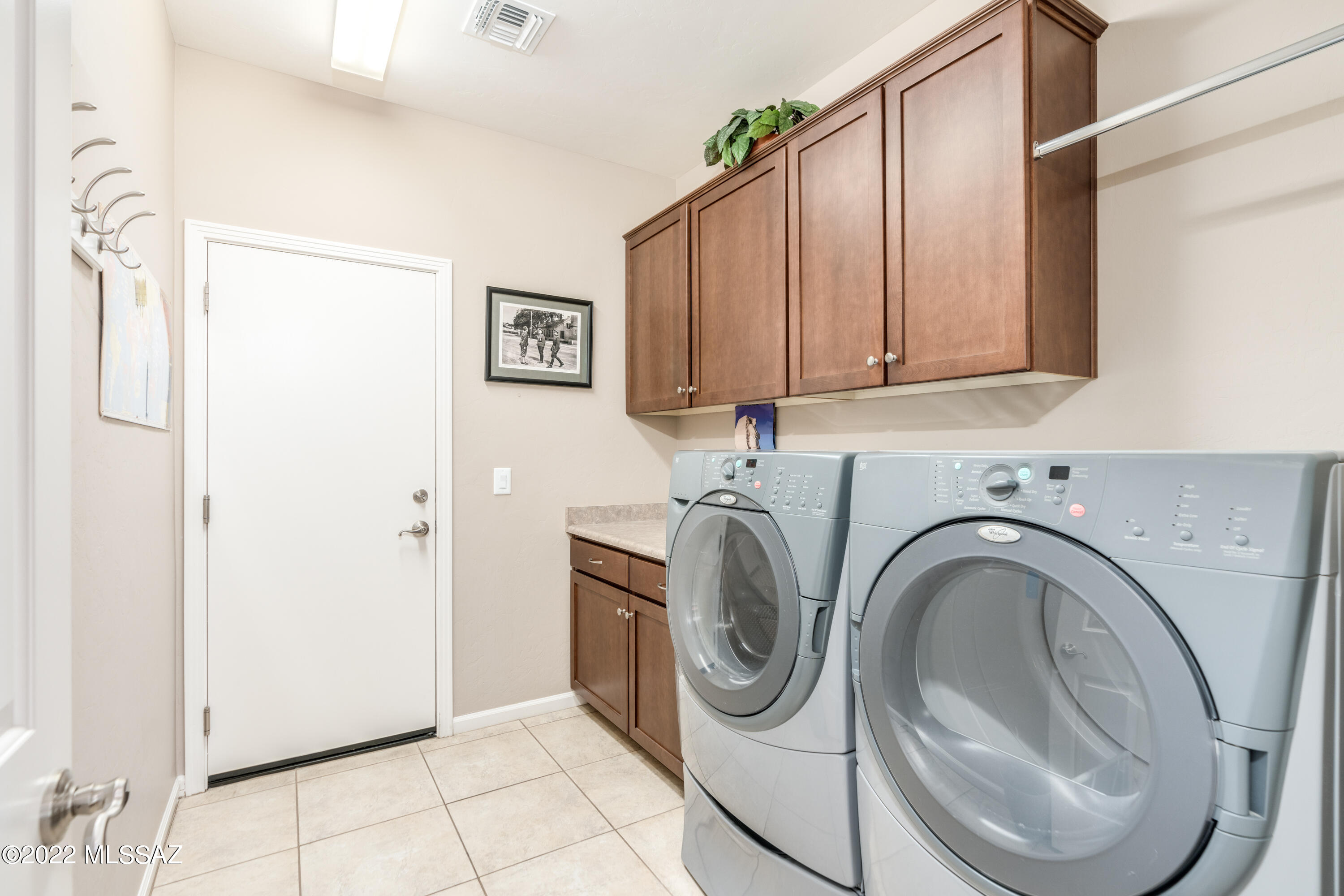1121 N Night Heron Drive