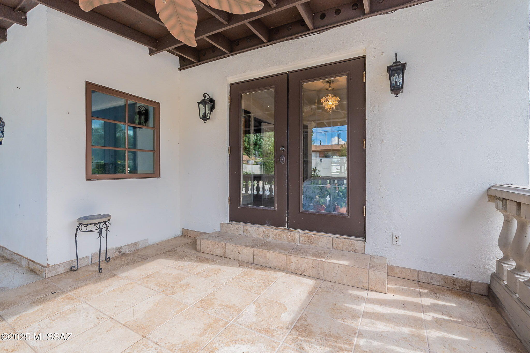 2287 N Calle Empalme