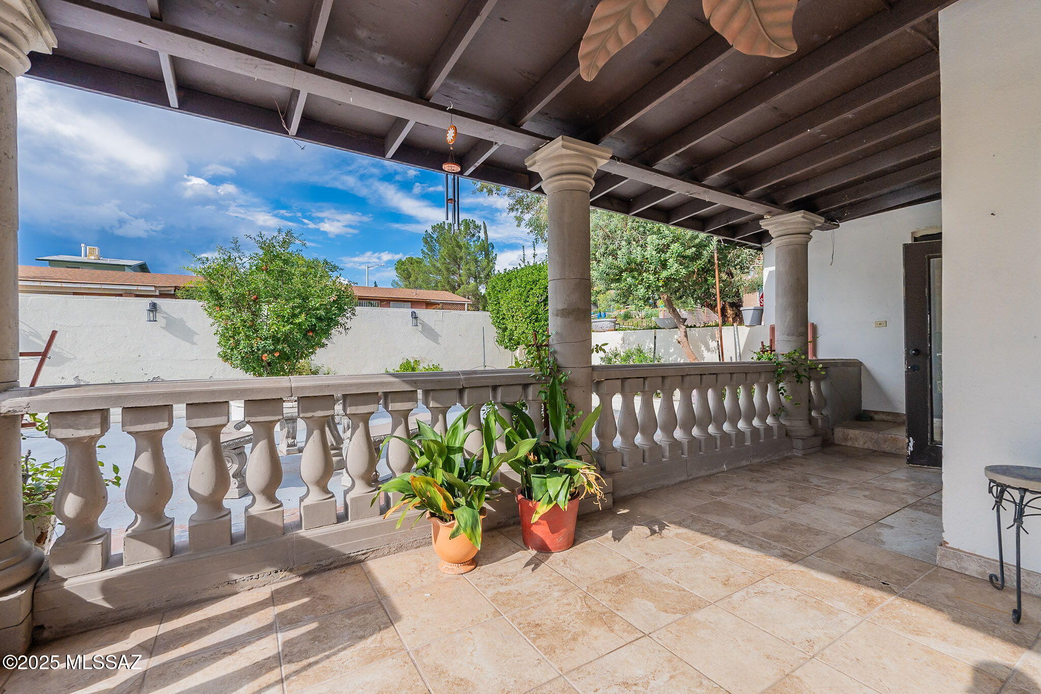 2287 N Calle Empalme
