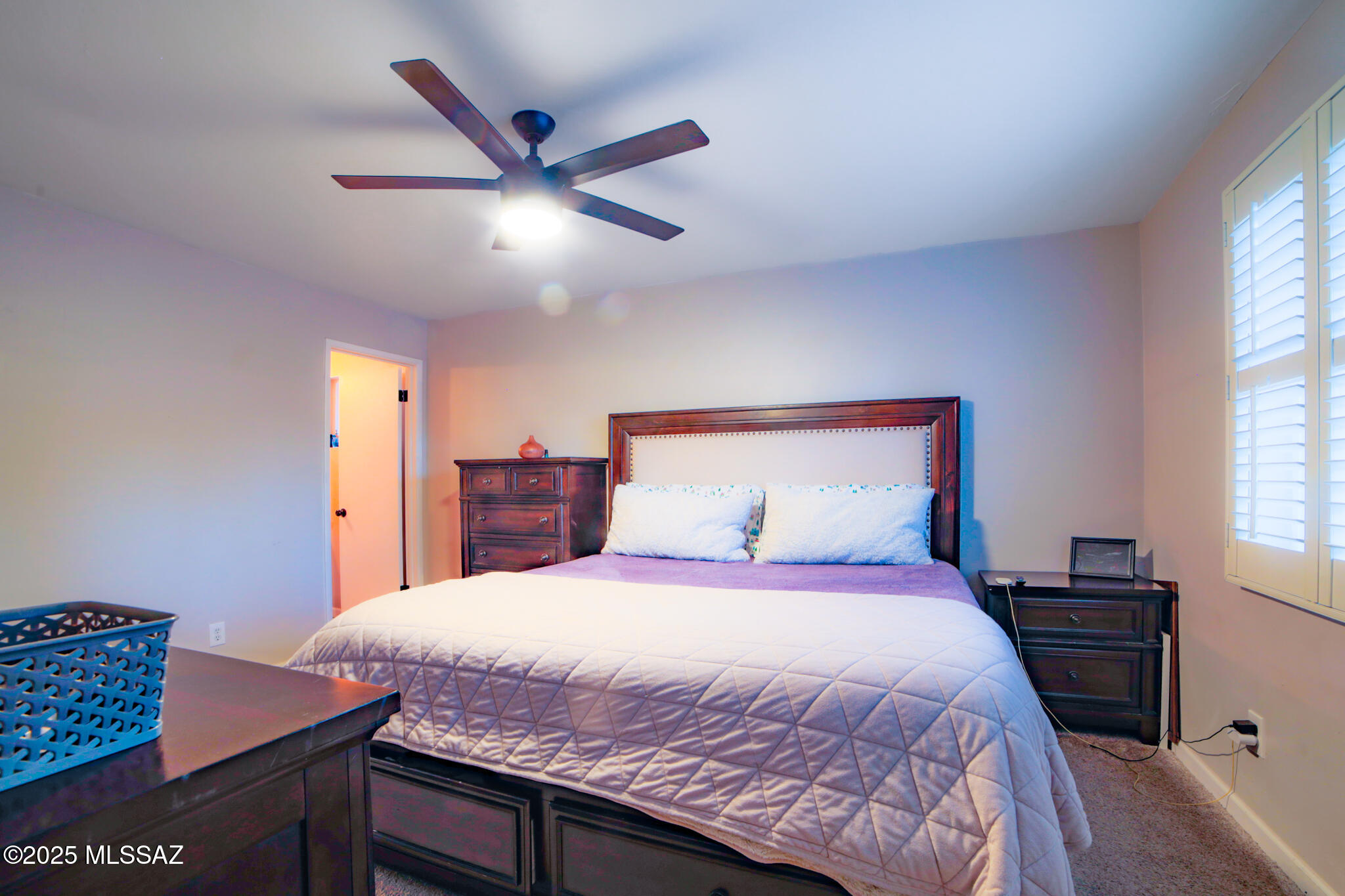 2839 W Calle Arandas