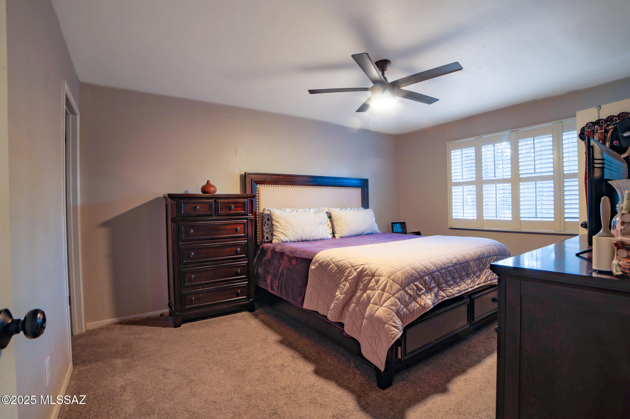 2839 W Calle Arandas