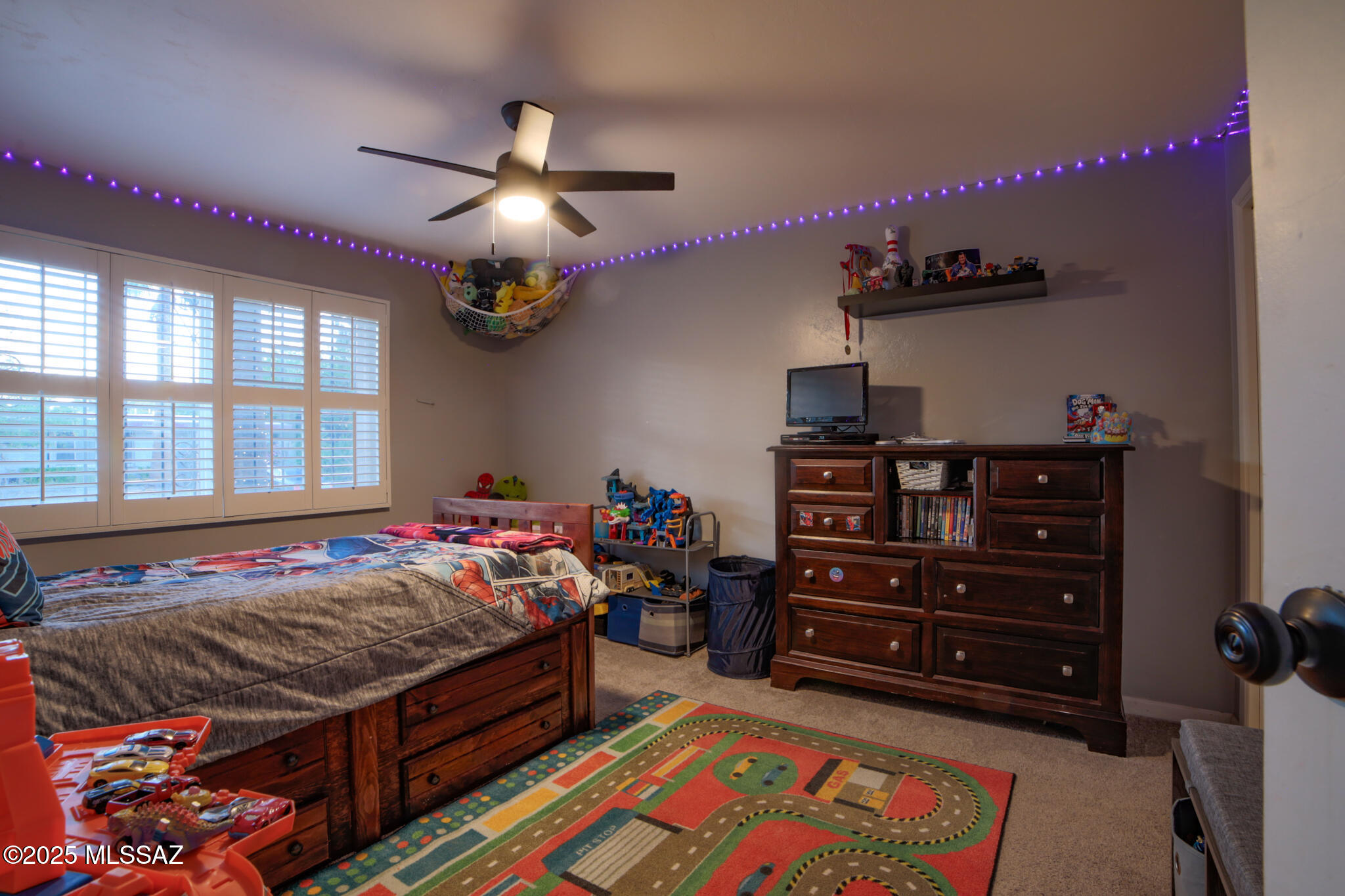 2839 W Calle Arandas