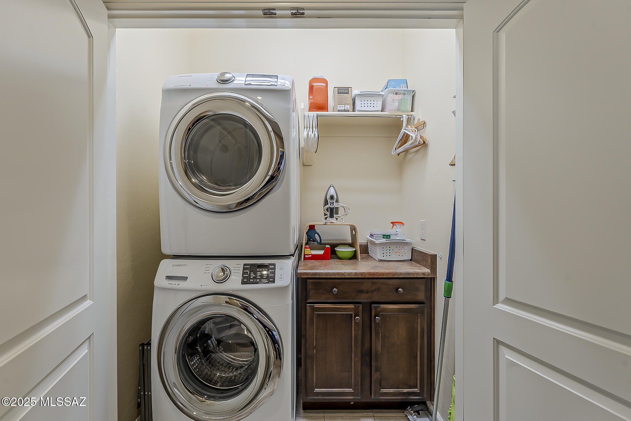 1082 Broken Hills Drive