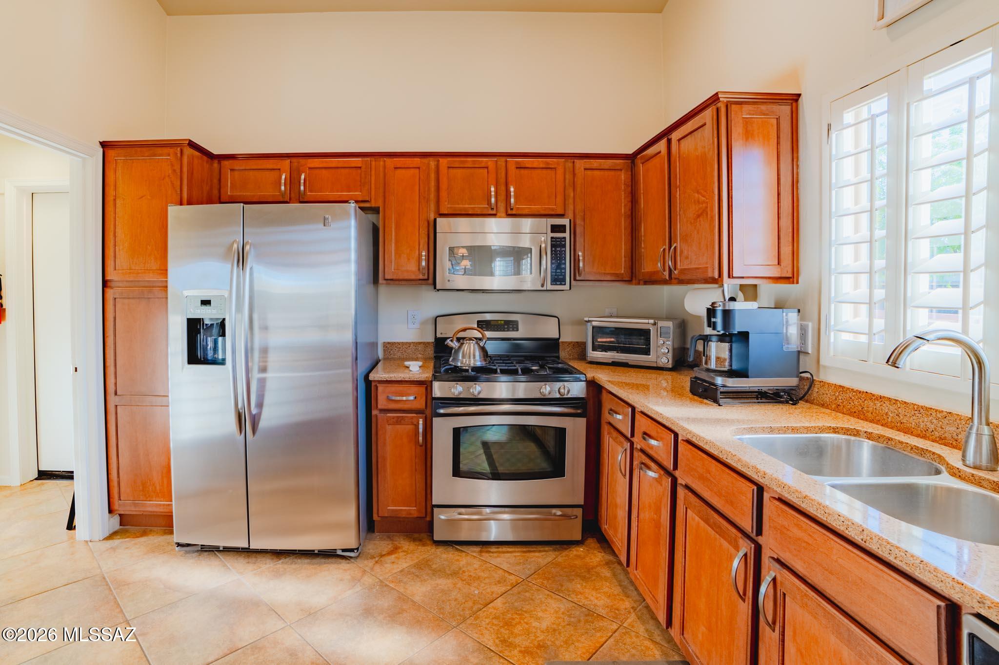 2419 E Sky Creek Drive