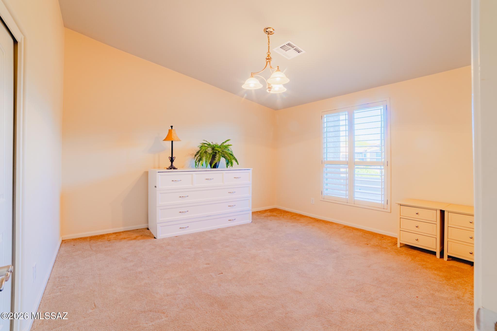 2419 E Sky Creek Drive