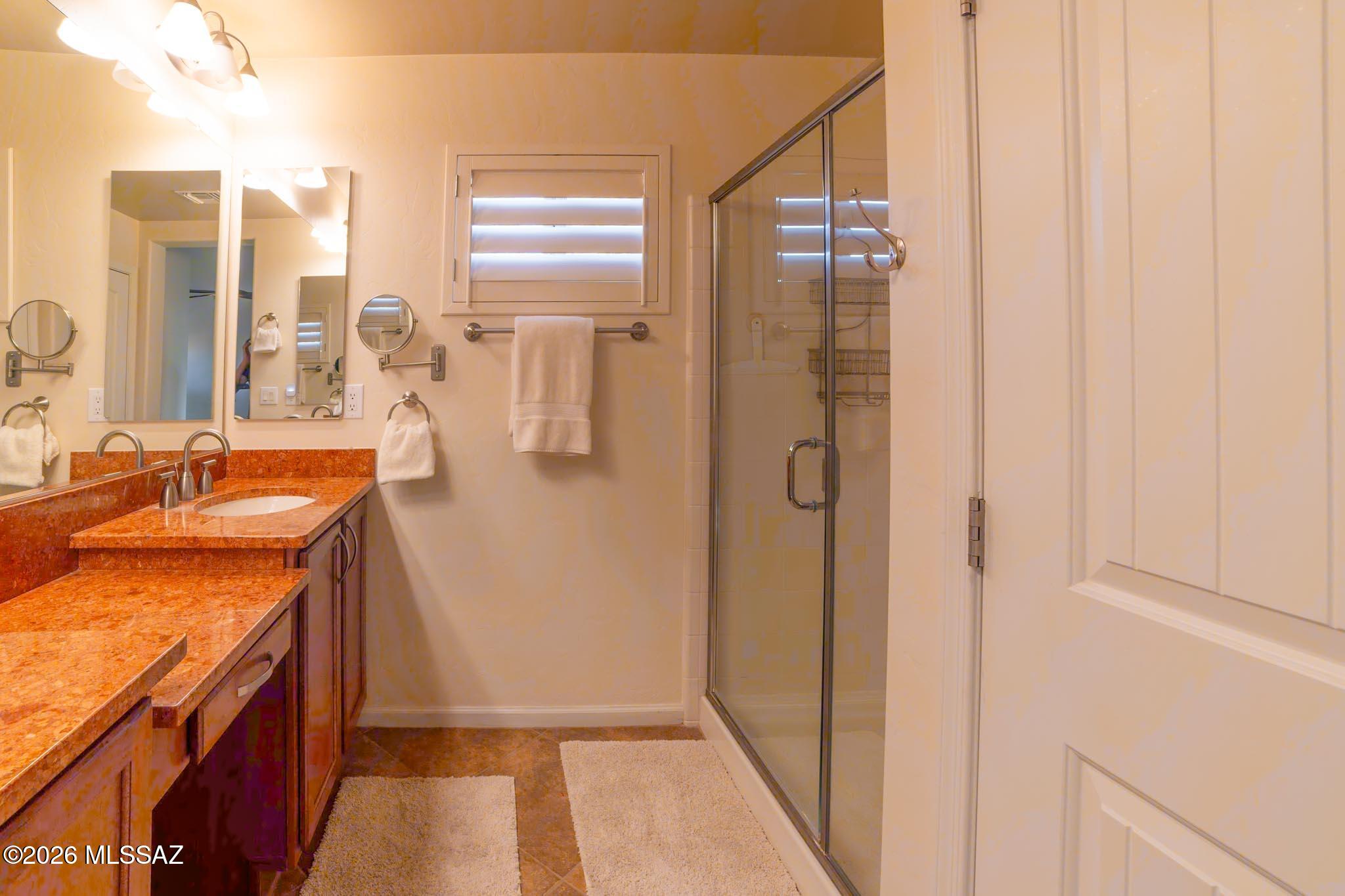 2419 E Sky Creek Drive