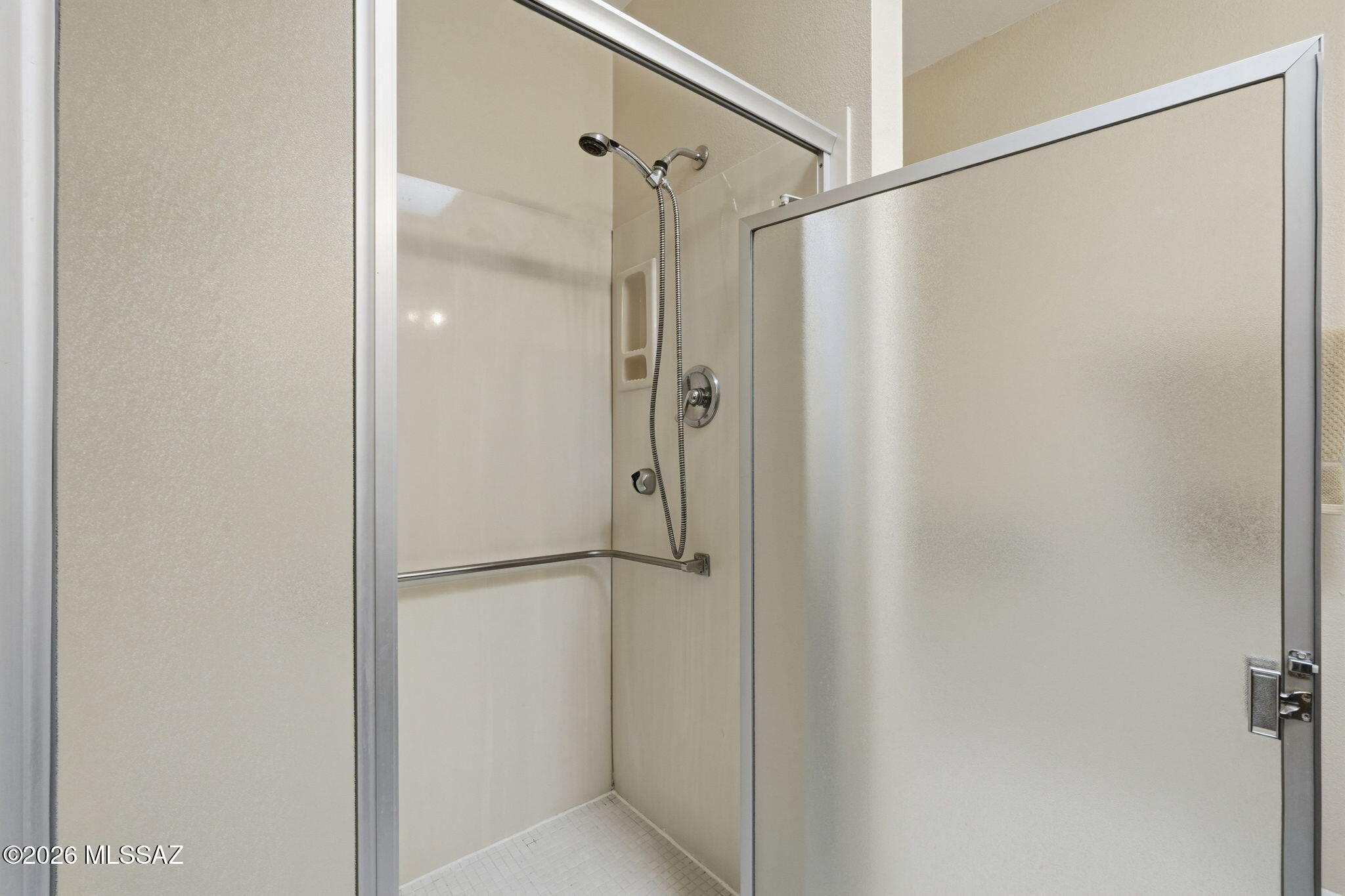 851 W Calle De Emilia