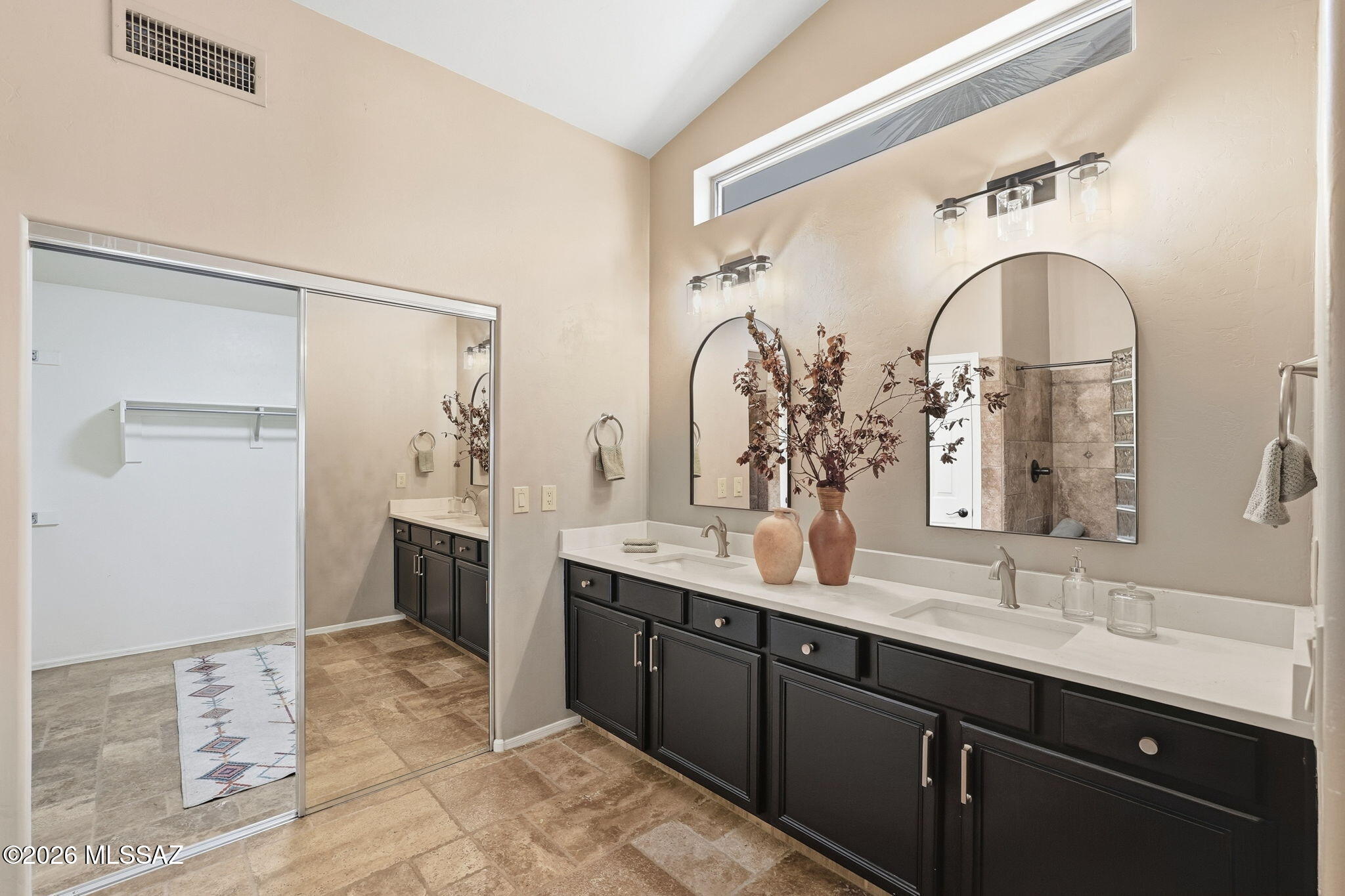 1950 E Desert Lark Ps E