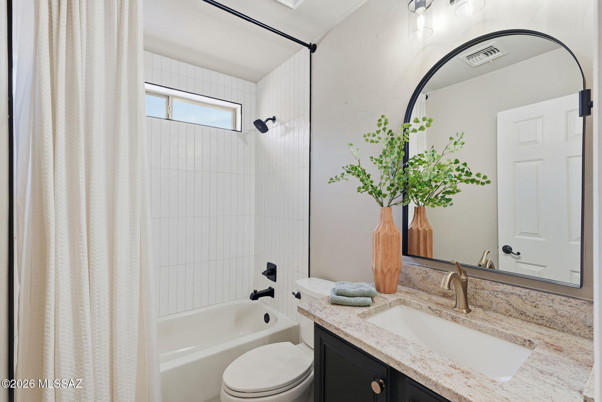 1950 E Desert Lark Ps E