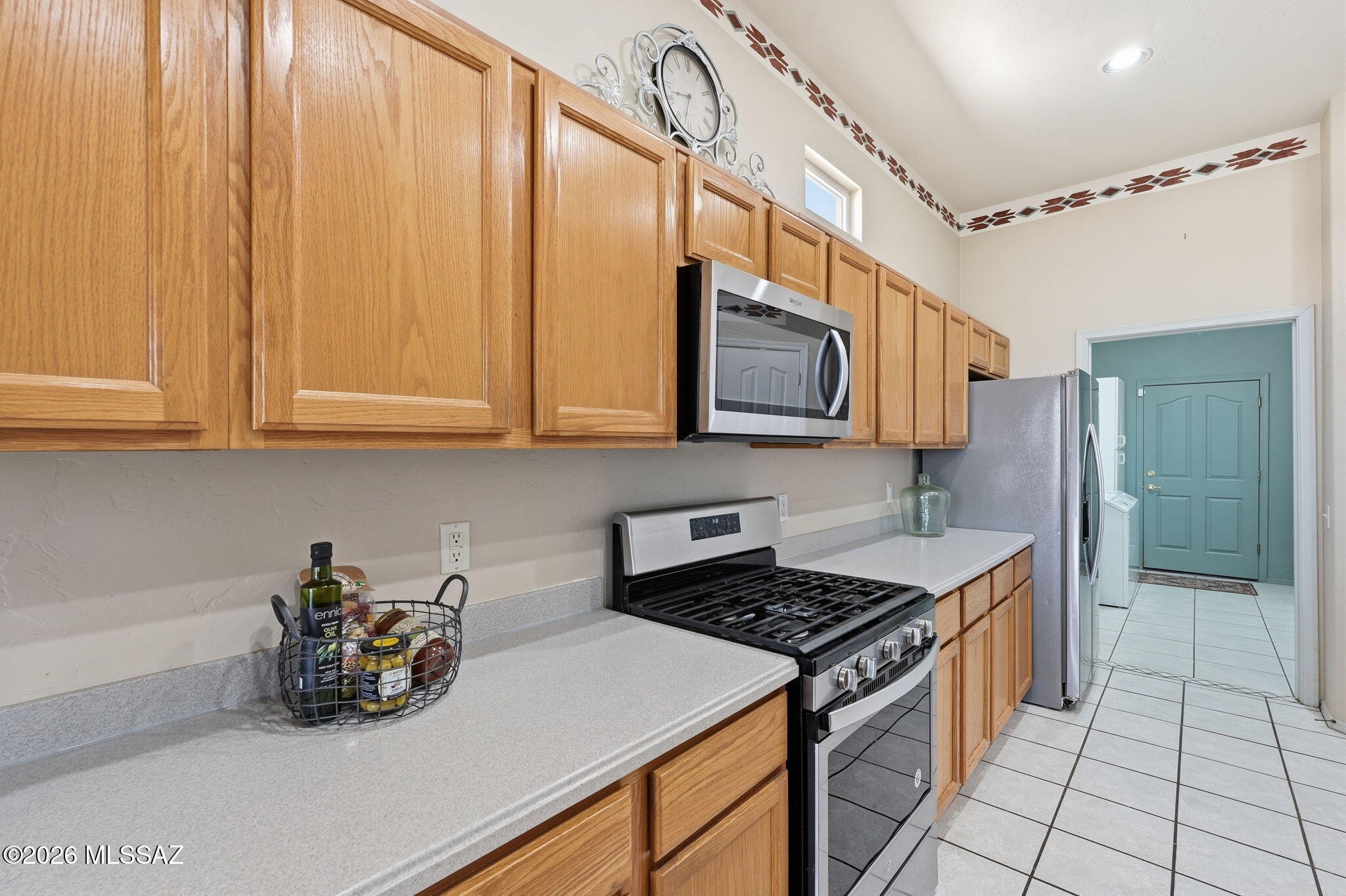 306 W Continental Vista Place