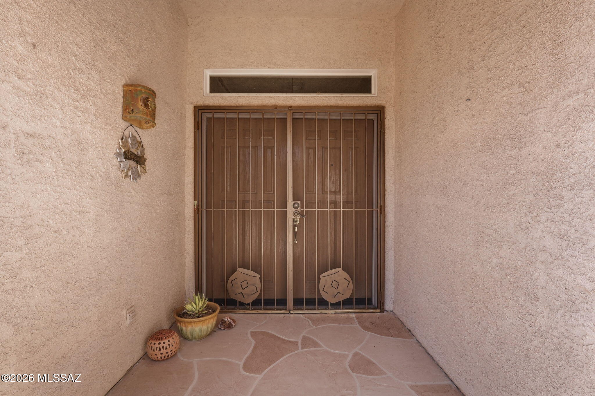 306 W Continental Vista Place