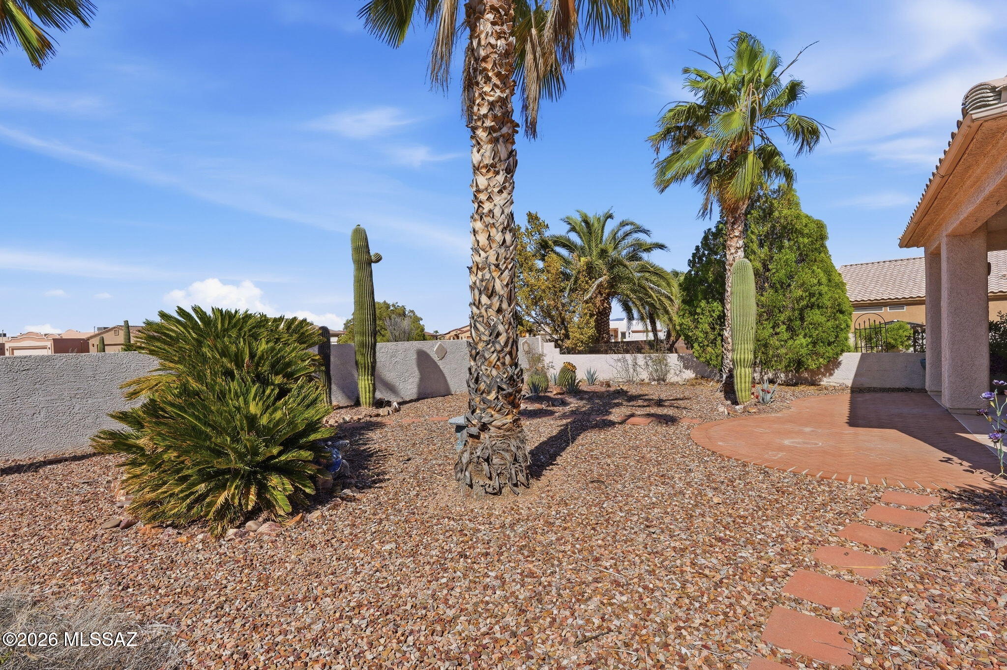 306 W Continental Vista Place