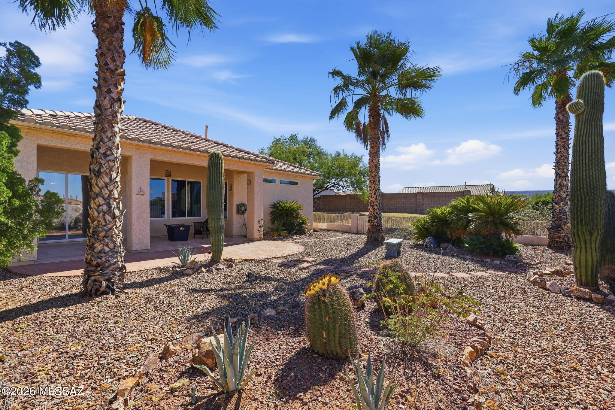 306 W Continental Vista Place