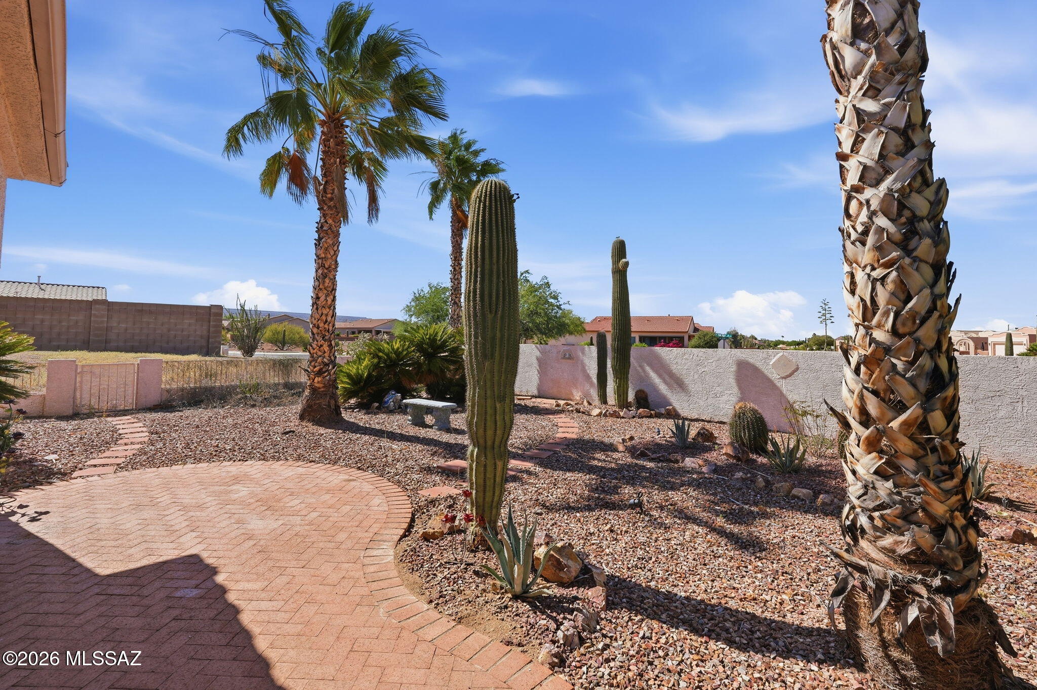 306 W Continental Vista Place