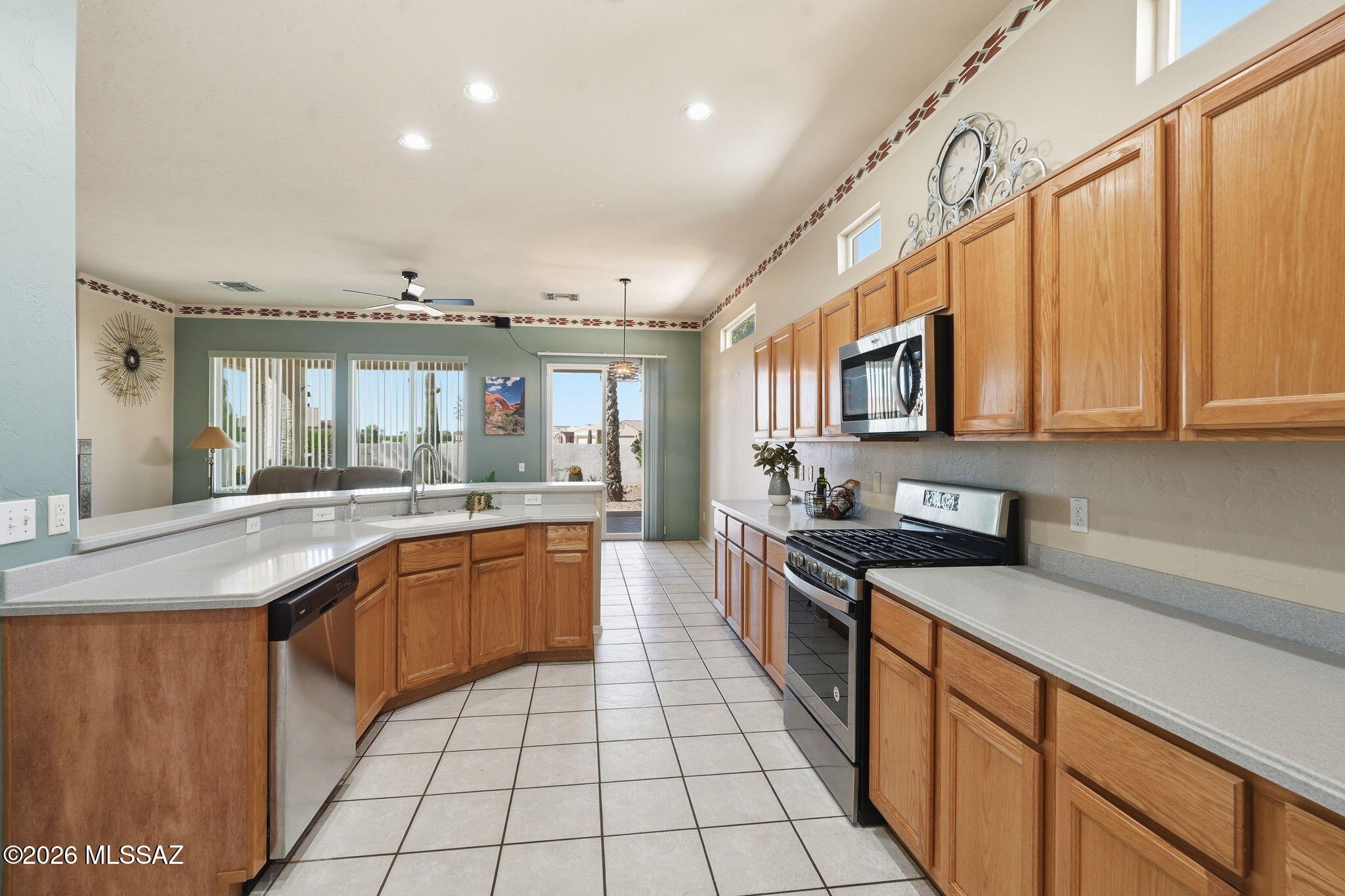 306 W Continental Vista Place