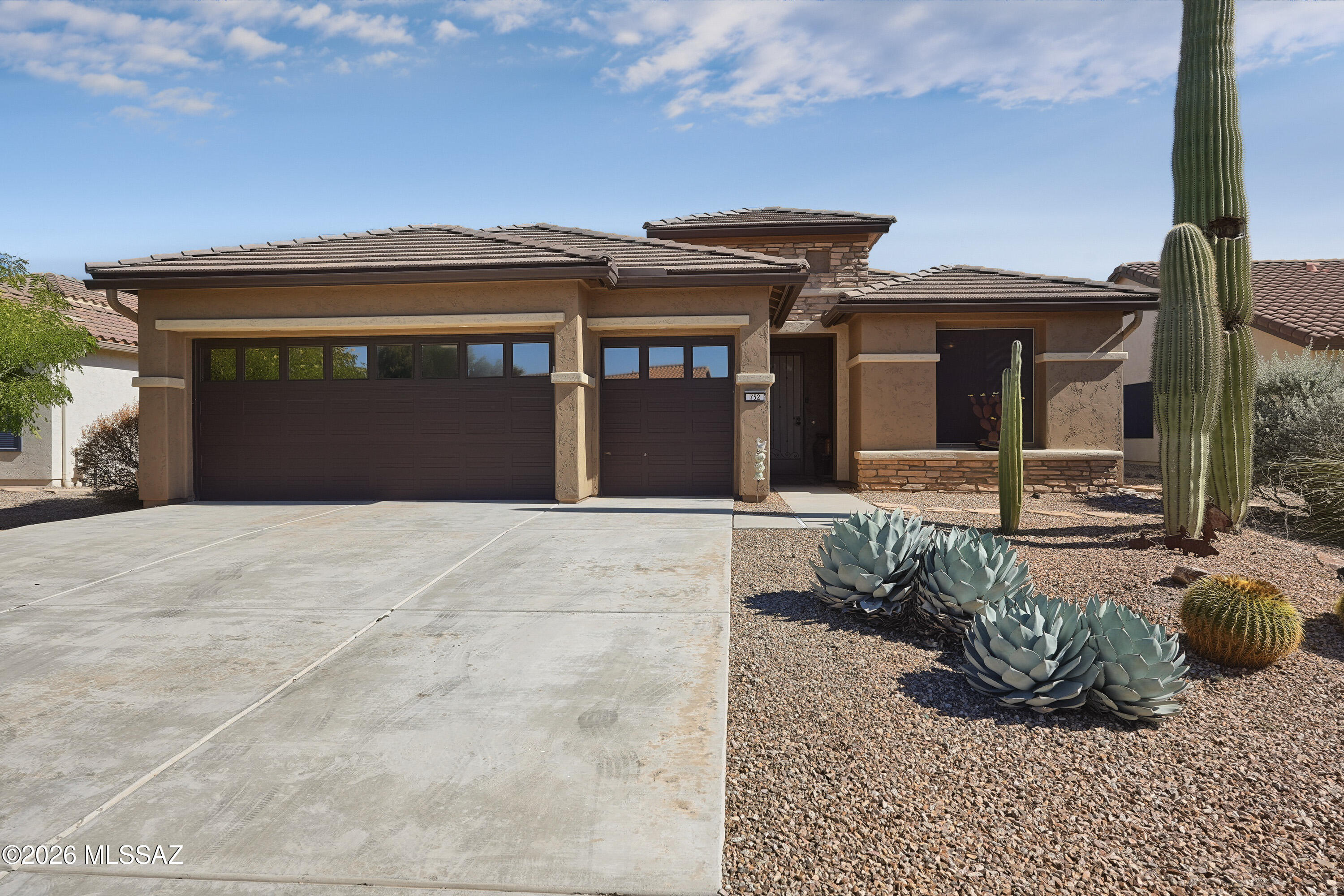 752 N Skywalker Place