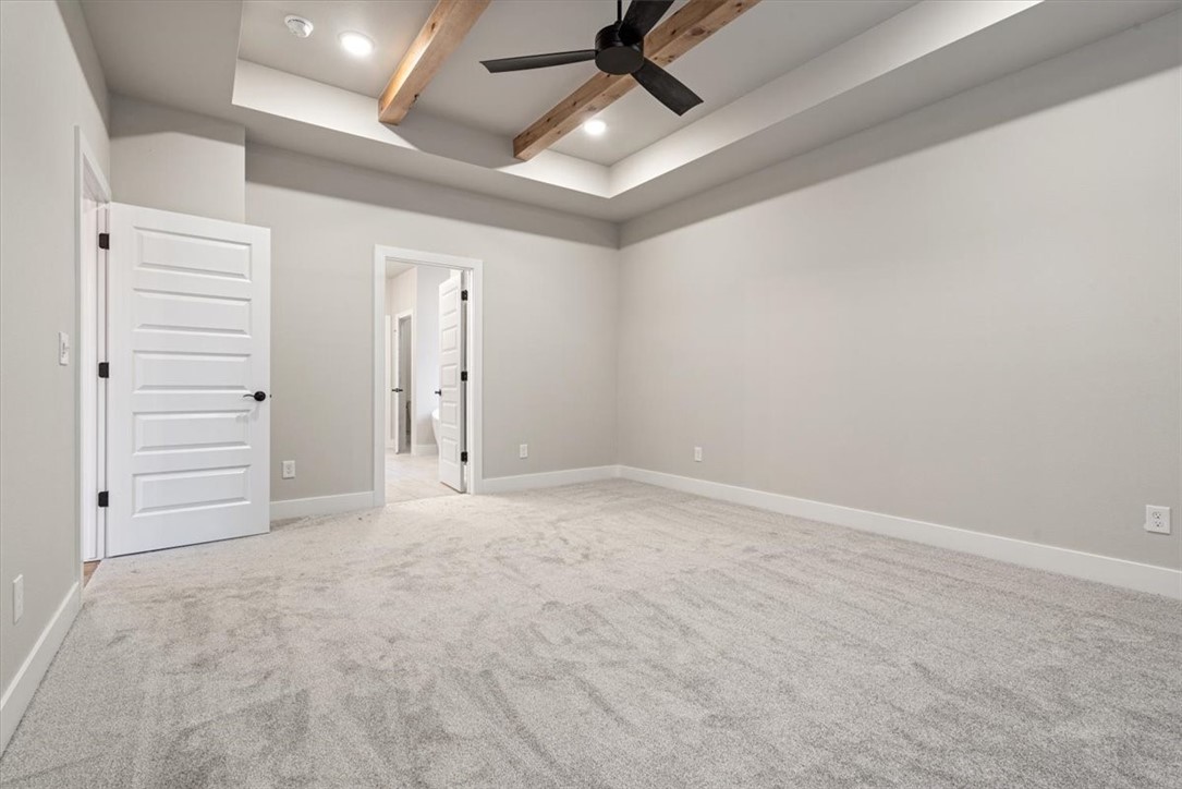 1271 Red Maple Street