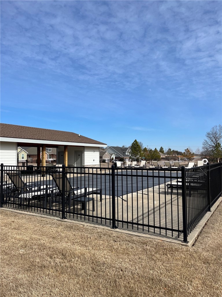 4800 W Crossvine Drive