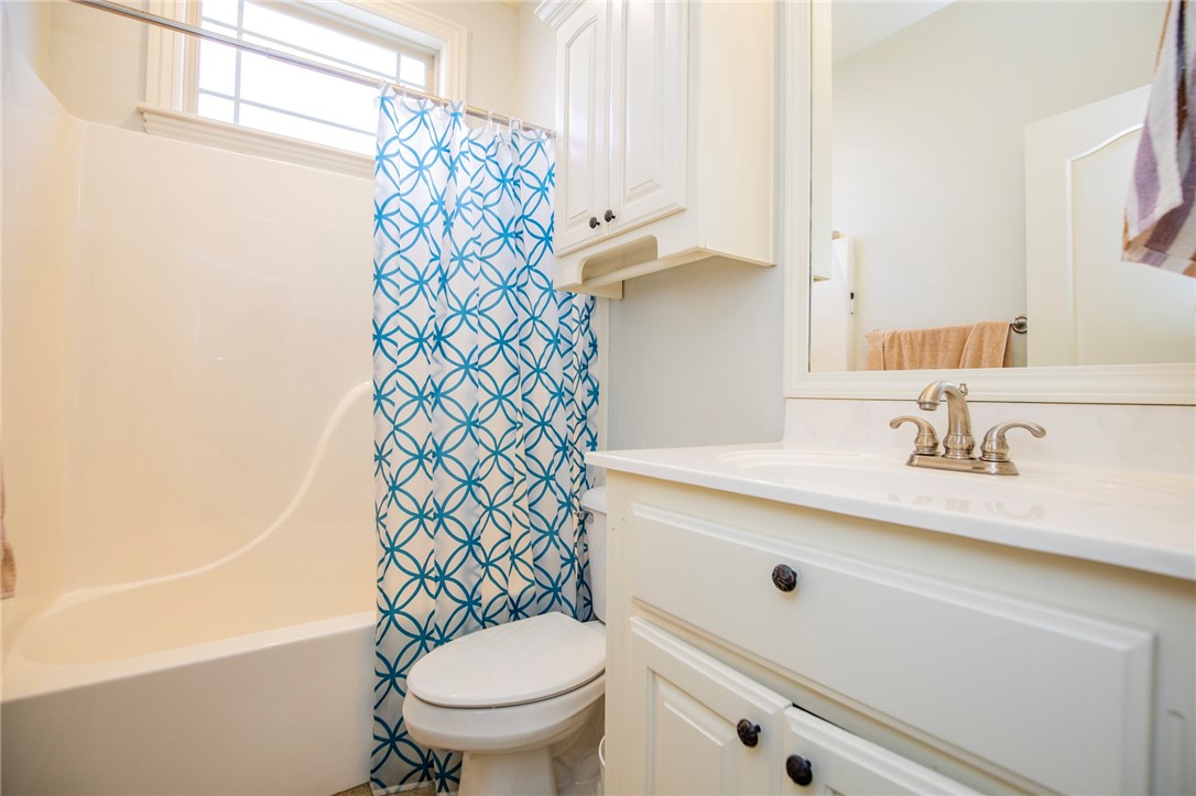 4203 W Pleasant Drive