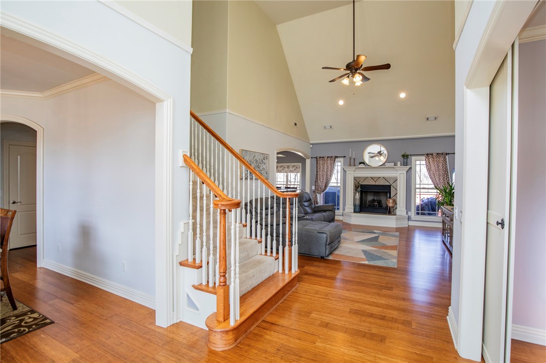 4203 W Pleasant Drive