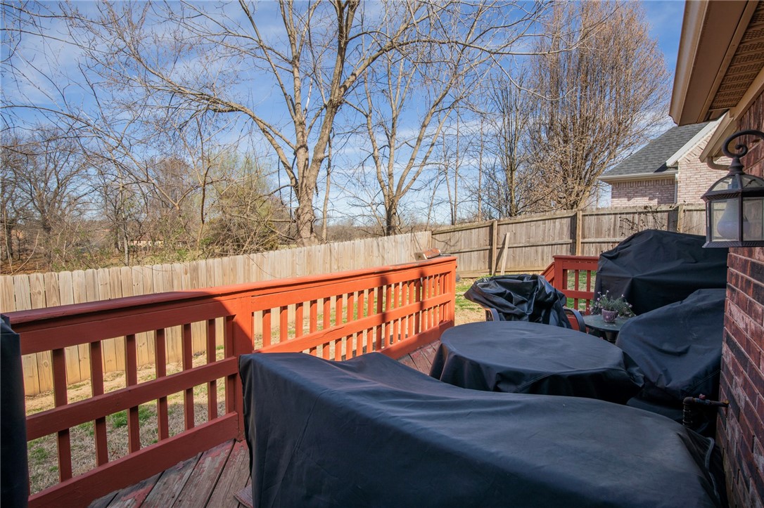 4203 W Pleasant Drive