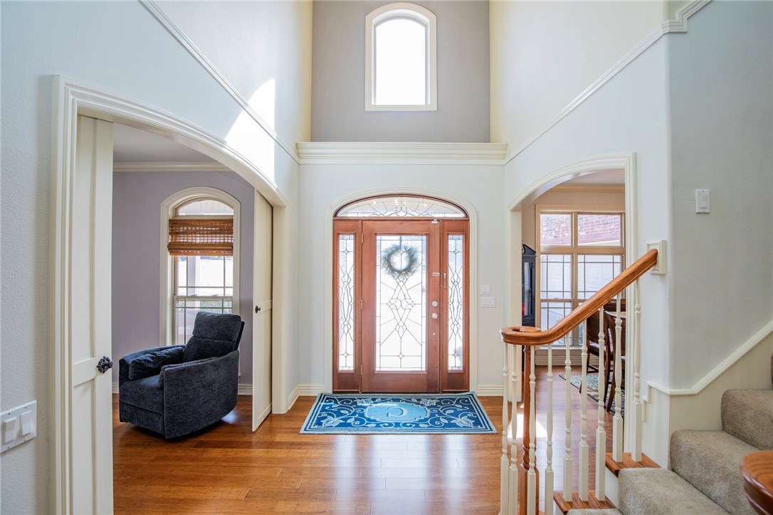 4203 W Pleasant Drive