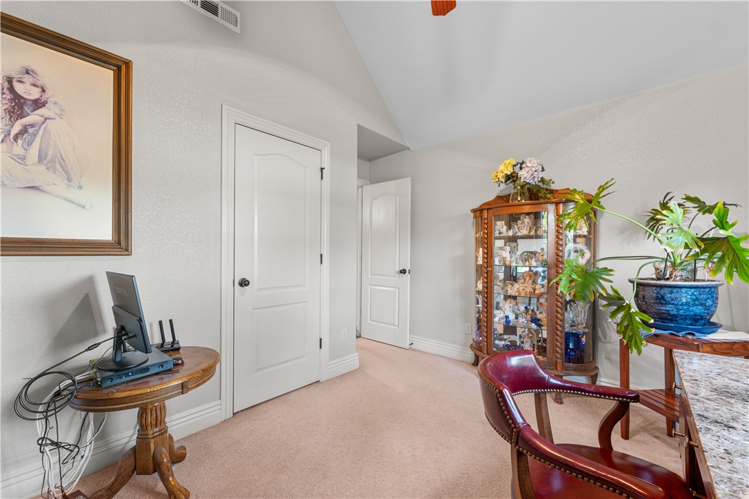 4002 SW Summerbrook Street