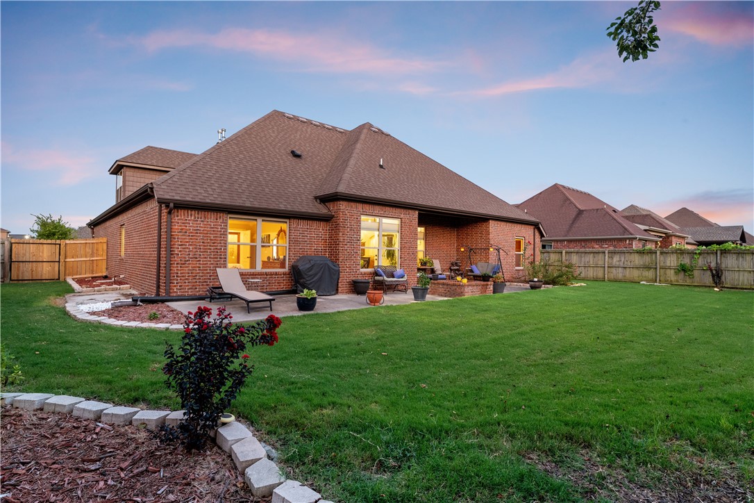 4002 SW Summerbrook Street