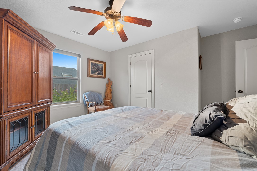 4002 SW Summerbrook Street