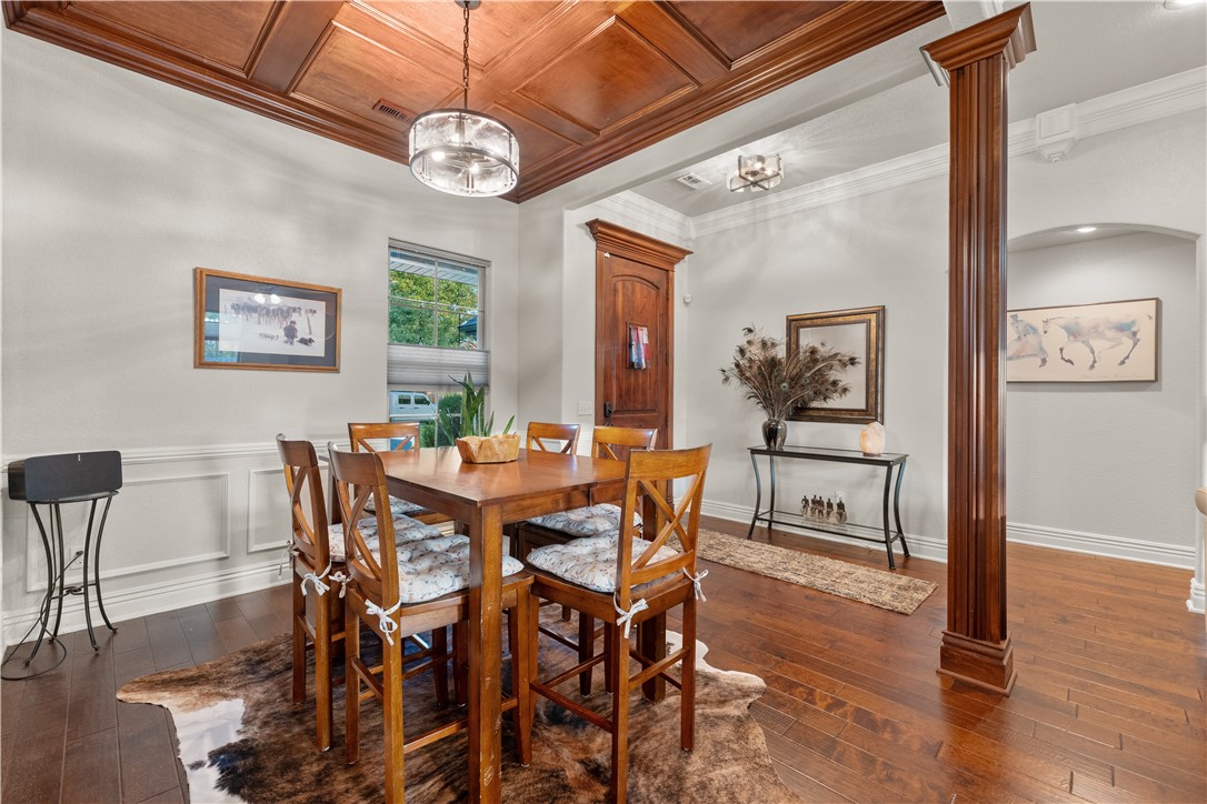 4002 SW Summerbrook Street