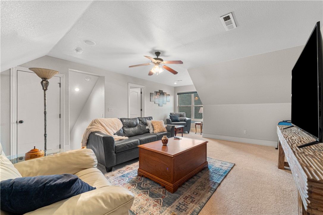 4002 SW Summerbrook Street