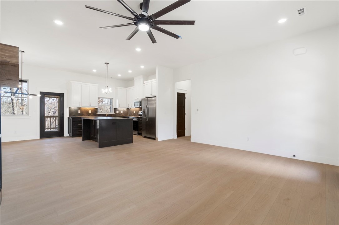 4 Troon Lane