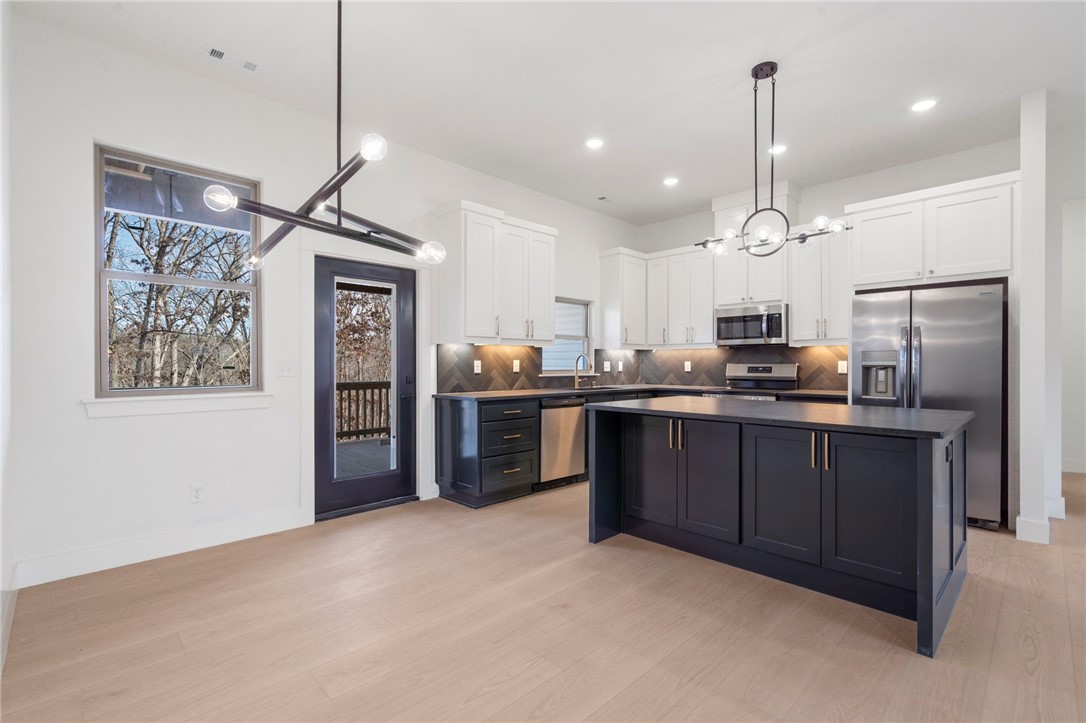 4 Troon Lane