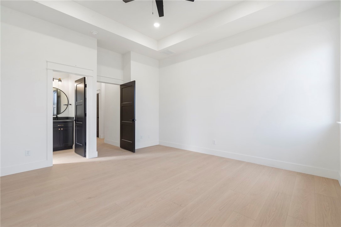 4 Troon Lane